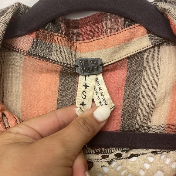 We The Free Plaid & Lace Button Down *NWOT* - Picture 3 of 4